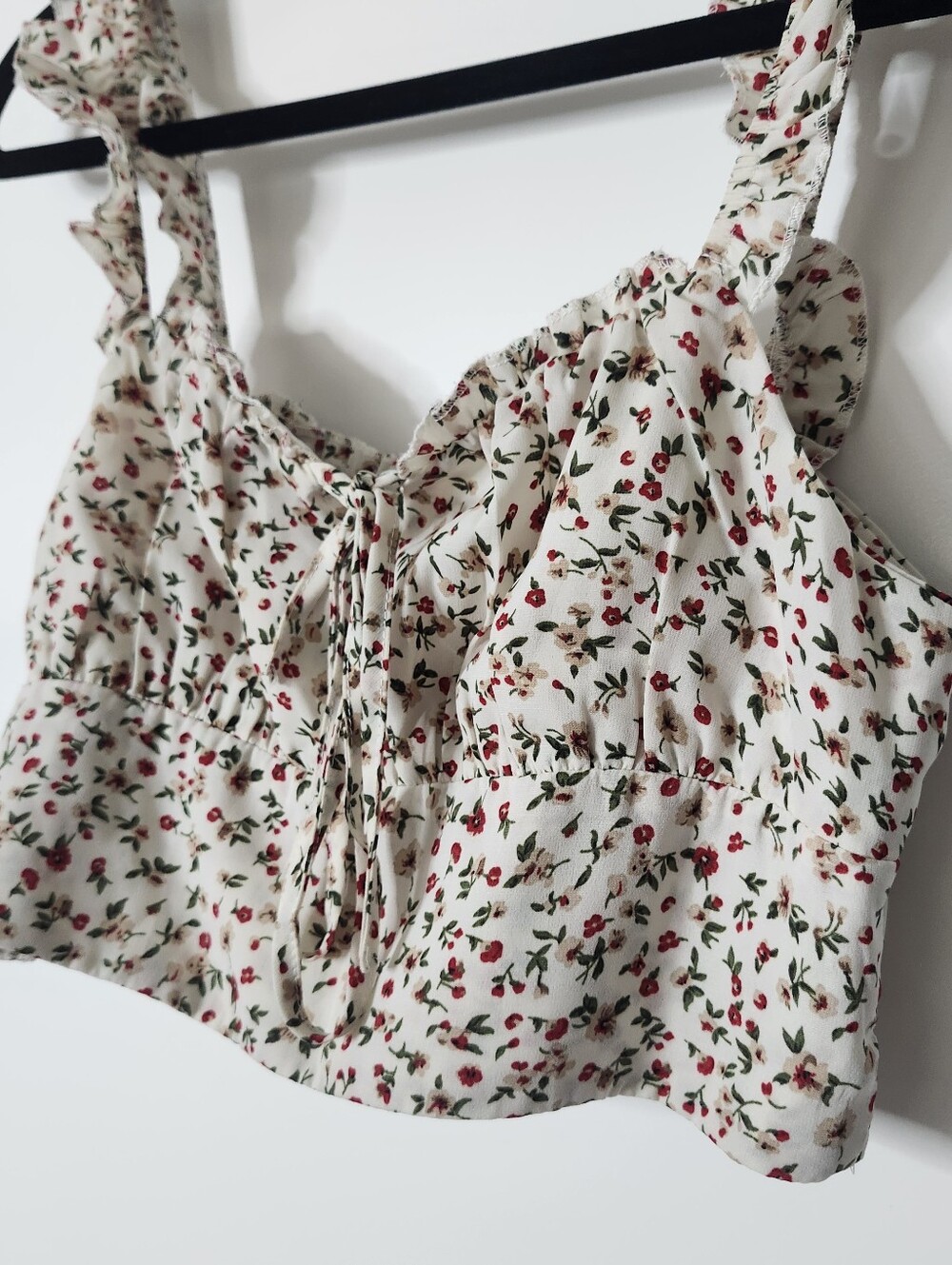 Milkmaid Floral Tie-Front Crop Top Size Medium - Picture 2 of 7